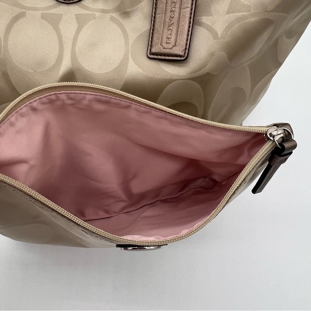 🥀 Coach Fabric Tote Weekender Bag & Matching Tote - Picture 13 of 14